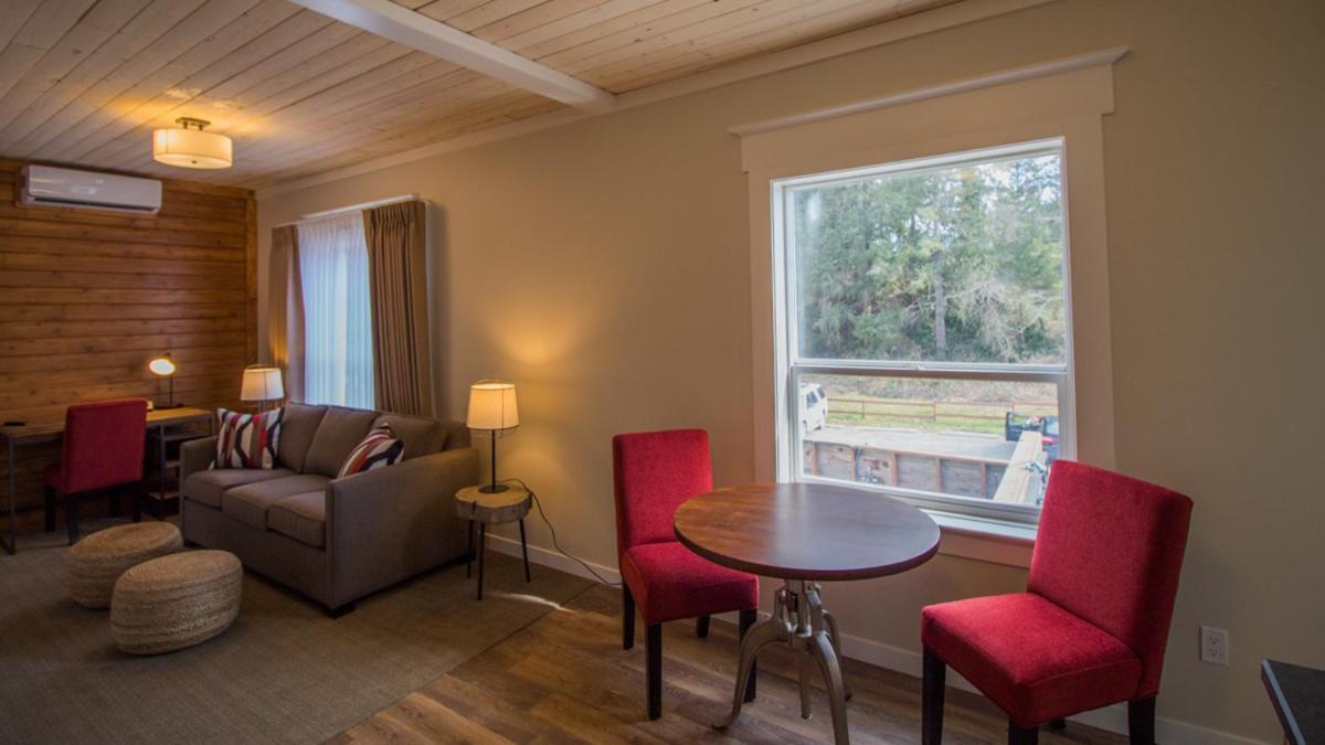 Cranberry Arms Pub And Hotel Nanaimo Luaran gambar